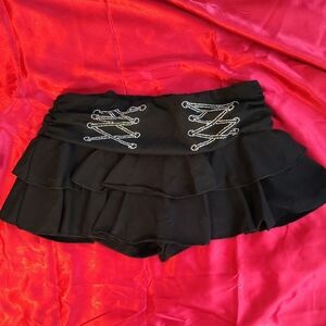 ROMWE Y2K Black Ruffle Skort